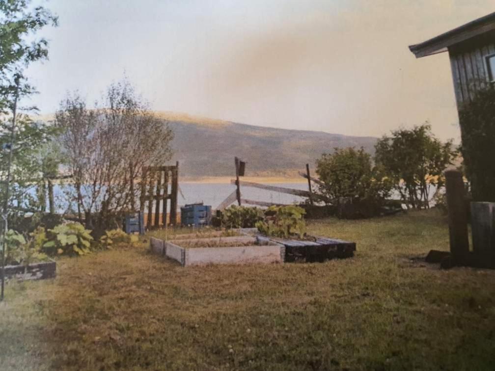 Stensens Overnatting Russenes Exteriér fotografie